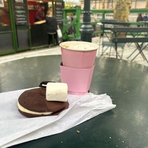 Meet your Posher, Sienna